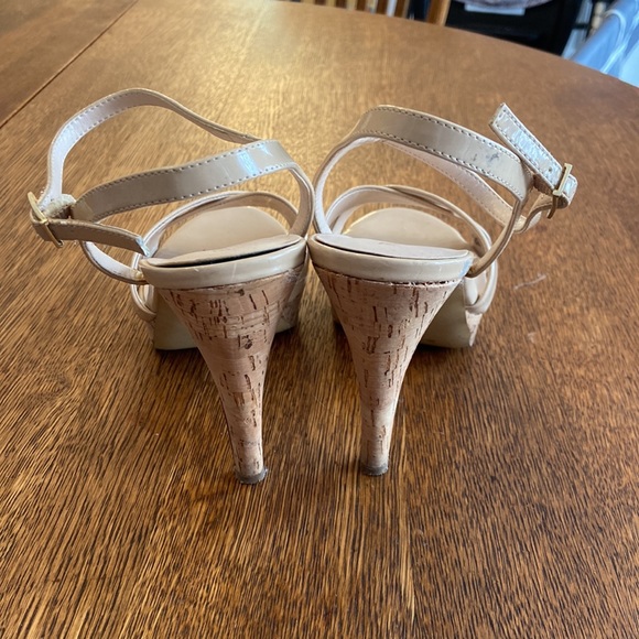 Franco Sarto Amanda Nude Patent Leather & Cork Heels - Picture 4 of 4